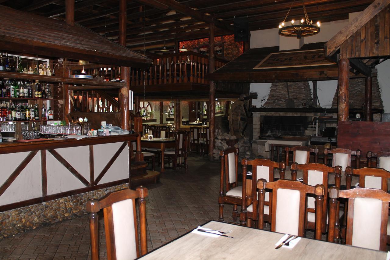 Family Hotel Square Ruse Exterior photo